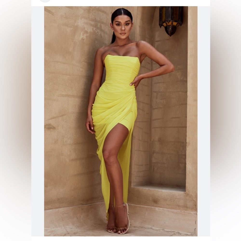 05 HOUSE OF CB Paloma Highlighter Yellow Chiffon Draped Asymmetrical Corset